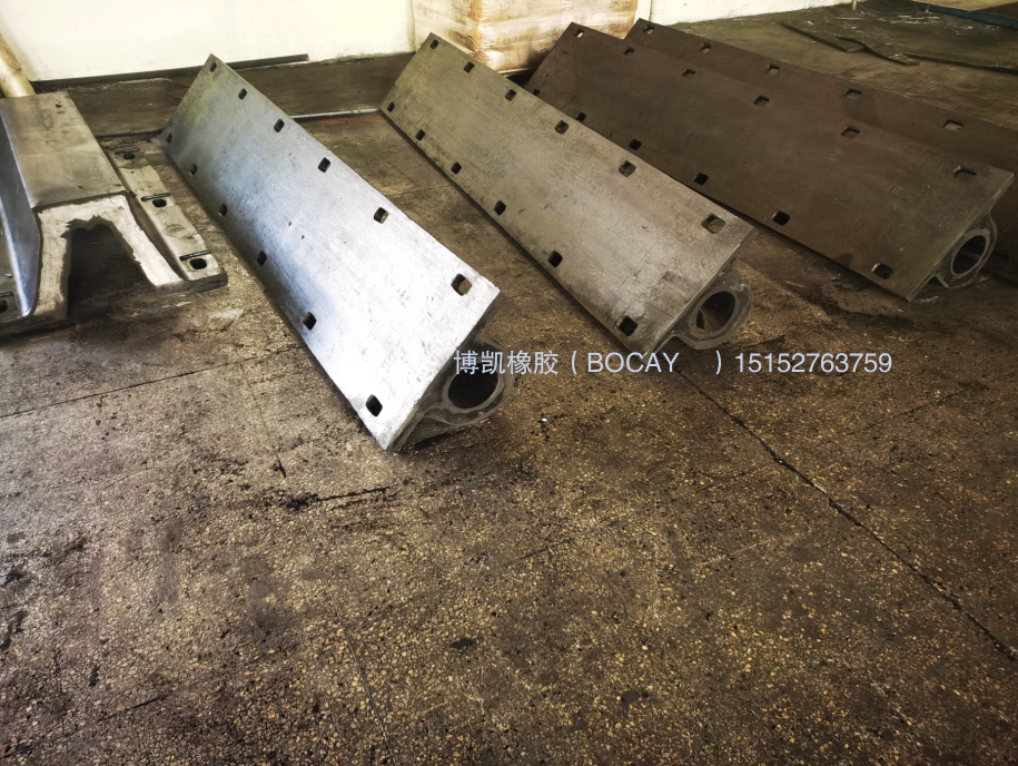 GD型橡膠護(hù)舷